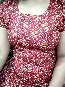 Snapshot of Tapur- chatting on 09.15.25 Tapur- online show from 09.15.25