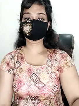 Snapshot of Tapur- chatting on 10.06.25 Tapur- online show from 10.06.25