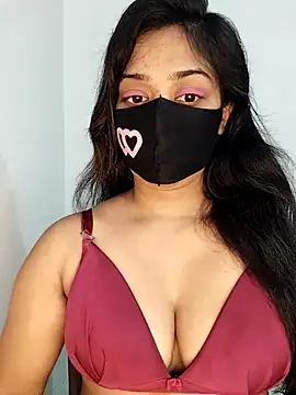 Snapshot of Tapur- chatting on 11.01.25 Tapur- online show from 11.01.25