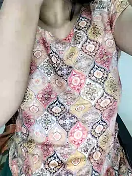 Snapshot of Tapur- chatting on 11.03.25 Tapur- online show from 11.03.25