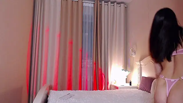 Avylew online show from 10.25.25