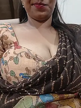 Snapshot of Sexy-Shalinii chatting on 05.27.26 Sexy-Shalinii online show from 05.27.26