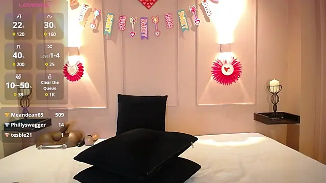 Snapshot of HAYLANISMITH chatting on 02.10.25 HAYLANISMITH online show from 02.10.25