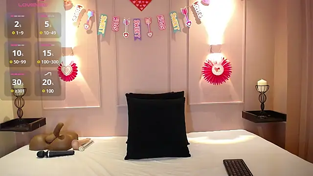 Snapshot of HAYLANISMITH chatting on 02.11.25 HAYLANISMITH online show from 02.11.25