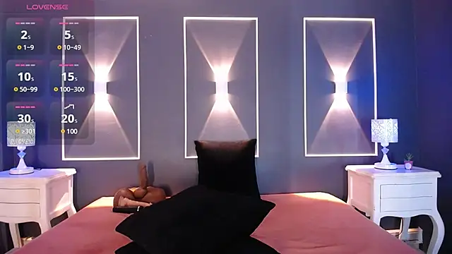 Snapshot of HAYLANISMITH chatting on 03.11.25 HAYLANISMITH online show from 03.11.25