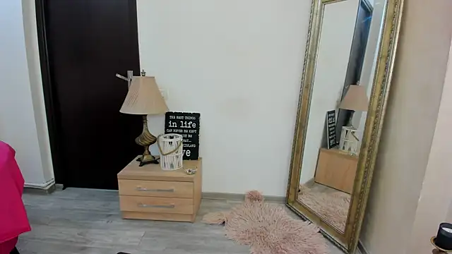 Snapshot of Kathy_Evvy chatting on 02.14.25 Kathy Evvy online show from 02.14.25