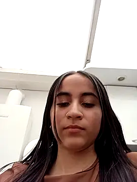 Snapshot of Mia_Fischer chatting on 10.23.25 Mia Fischer online show from 10.23.25