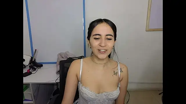 Mia Fischer online show from 01.06.26