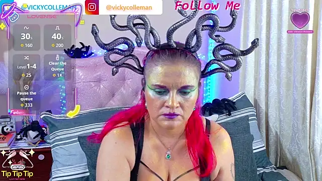 Snapshot of VickyColleman chatting on 11.01.25 VickyColleman online show from 11.01.25