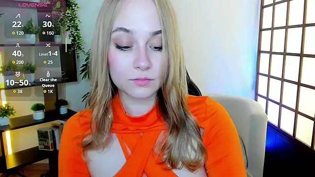 LianaBright online show from 06.04.26