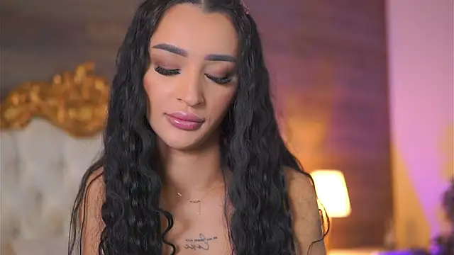 DeniseDevilles online show from 02.20.25