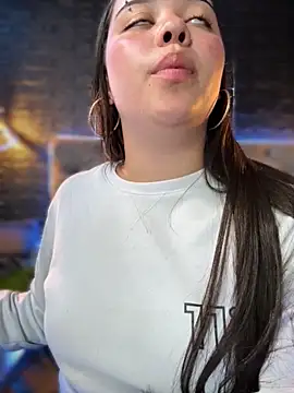 Snapshot of Paloma__LS chatting on 10.15.25 Paloma LS online show from 10.15.25