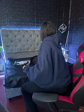 Snapshot of Paloma__LS chatting on 10.26.25 Paloma LS online show from 10.26.25