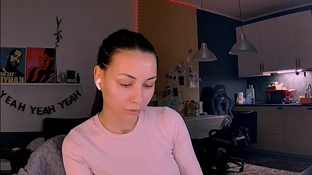 valorant girl online show from 02.12.26