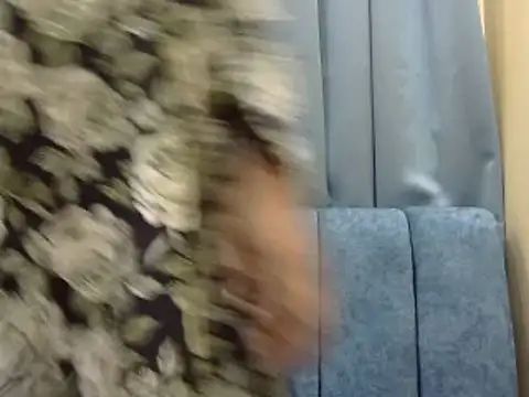 Snapshot of tripti2 chatting on 03.05.25 tripti2 online show from 03.05.25