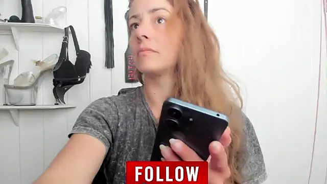 jessiburningheels online show from 10.16.25