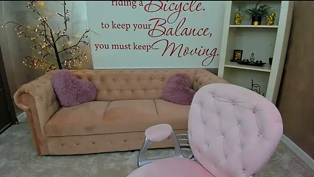 nicolee   19 online show from 12.02.24