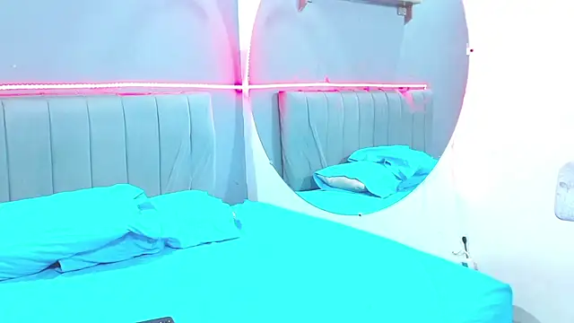 minimi naty online show from 01.15.25