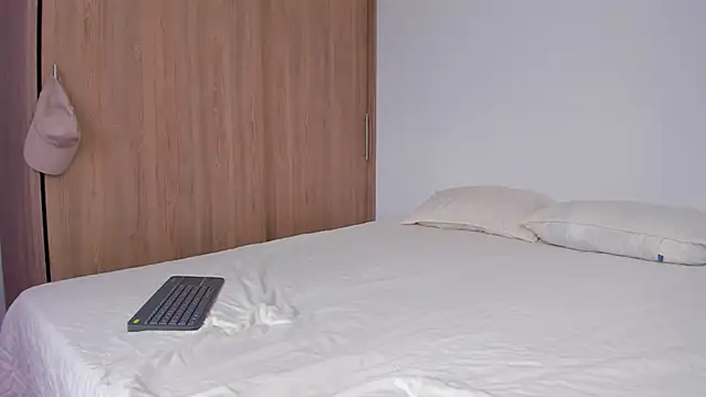 serge 7 online show from 10.19.25