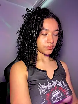 Crystal Dluna online show from 09.25.25
