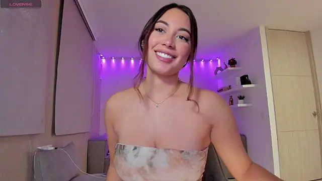 lupejones online show from 10.11.25