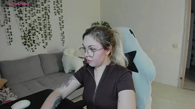 whoa-hoa-hoa-hoa-hoa online show from 01.13.26