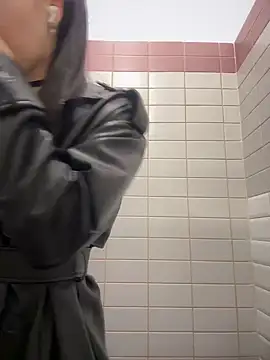 Snapshot of meow_girl chatting on 12.03.24 meow girl online show from 12.03.24