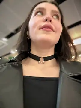 Snapshot of meow_girl chatting on 01.09.25 meow girl online show from 01.09.25