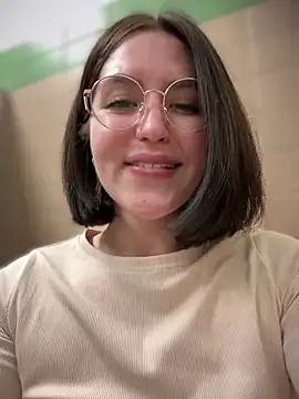 Snapshot of meow_girl chatting on 01.11.25 meow girl online show from 01.11.25