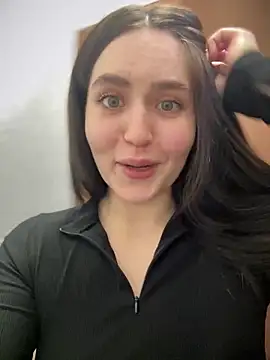 Snapshot of meow_girl chatting on 02.16.25 meow girl online show from 02.16.25