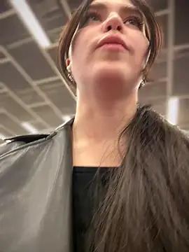 Snapshot of meow_girl chatting on 03.02.25 meow girl online show from 03.02.25