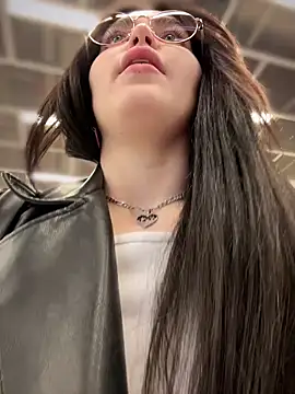 Snapshot of meow_girl chatting on 03.09.25 meow girl online show from 03.09.25