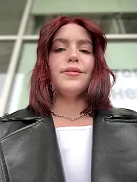 Snapshot of meow_girl chatting on 03.20.25 meow girl online show from 03.20.25