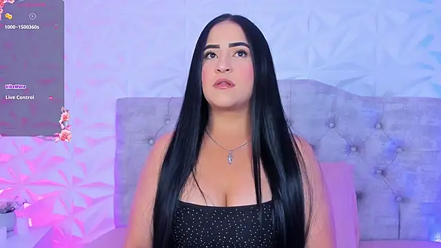 Snapshot of Miss_Ivy4 chatting on 10.29.25 Miss Ivy4 online show from 10.29.25