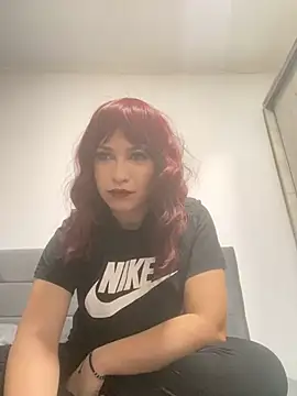 Snapshot of NicolleNova chatting on 12.23.24 NicolleNova online show from 12.23.24