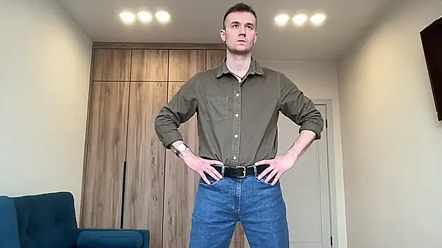 cute mark online show from 03.31.26