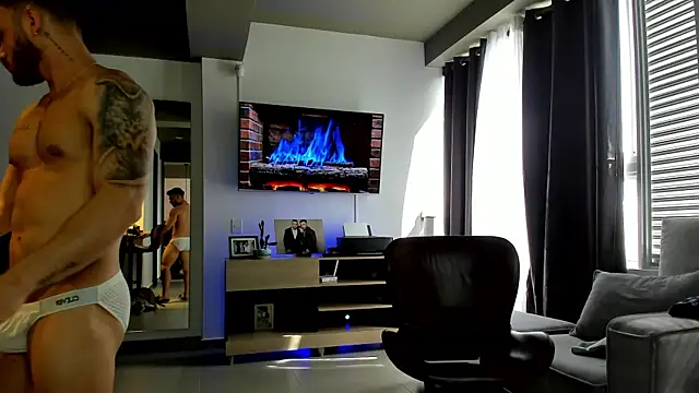 Maximo Marcelo online show from 01.31.25