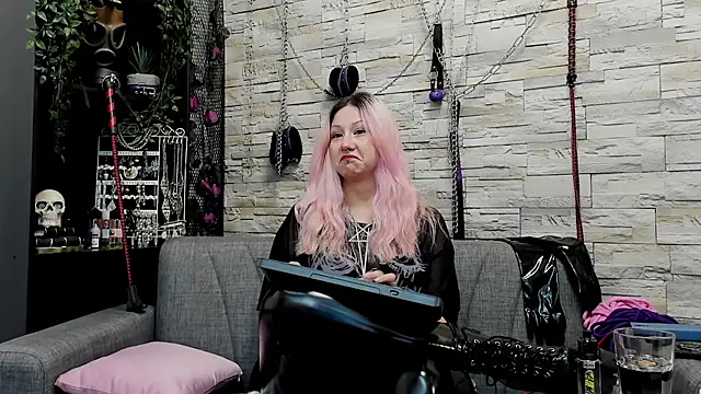 CruelMistress online show from 03.19.25