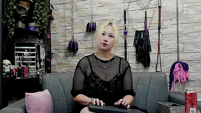 CruelMistress online show from 10.03.25