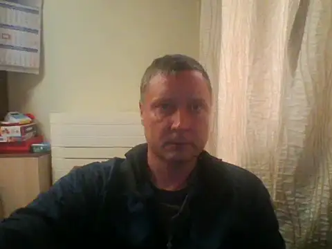 Snapshot of c6tm5 chatting on 10.14.25 c6tm5 online show from 10.14.25