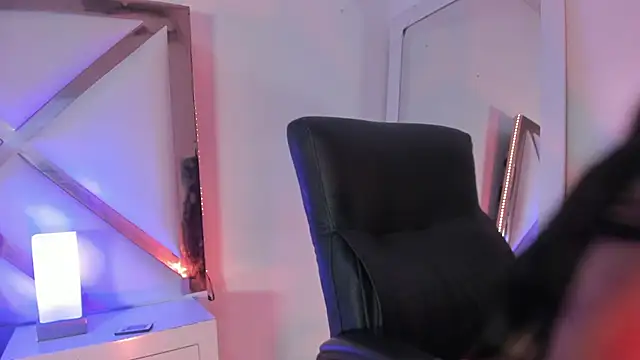 HayamiKioto online show from 01.28.25