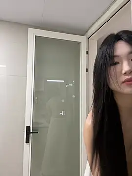 Snapshot of xyebobs chatting on 03.14.25 xyebobs online show from 03.14.25