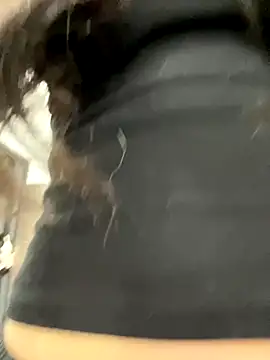 Snapshot of xyebobs chatting on 11.26.25 xyebobs online show from 11.26.25