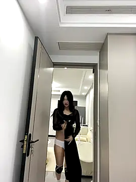 Snapshot of xyebobs chatting on 11.28.25 xyebobs online show from 11.28.25