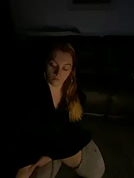 Stoner BarbieXX online show from 11.16.25