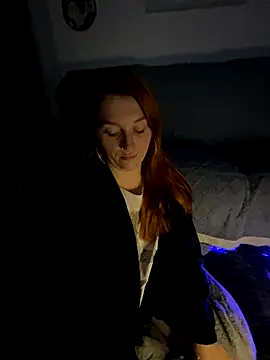 Stoner BarbieXX online show from 12.17.25