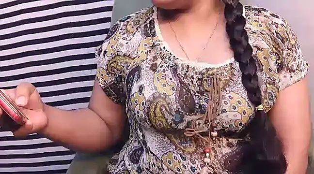 SabrinaNoor online show from 01.03.25