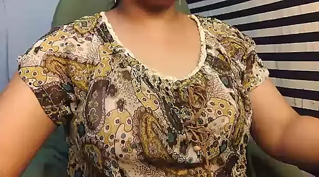 SabrinaNoor online show from 02.09.25