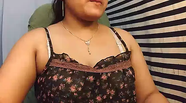 SabrinaNoor online show from 02.11.25