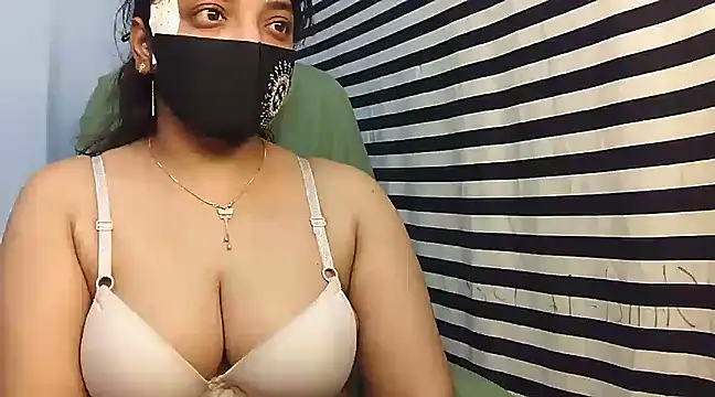 SabrinaNoor online show from 02.11.25
